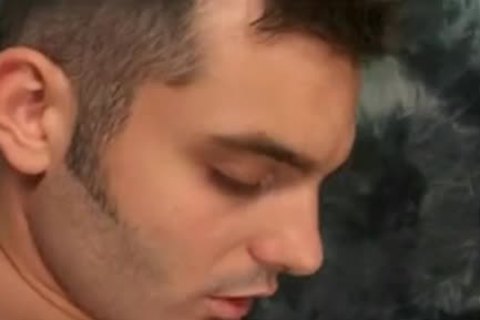 Italian tranny: Free Ladyboy Porn clip