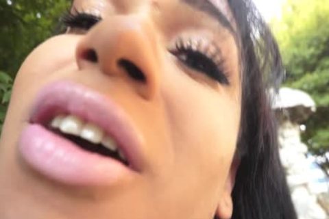 A POV With slutty shemale Rafaely