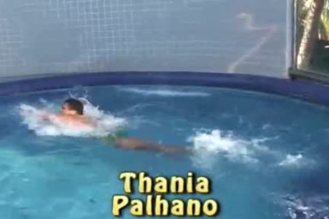 10-Pounder Riding All Day long - Trans Sex Films