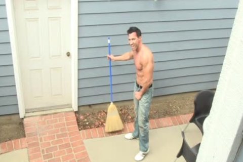 Housewife Lisa Demarco Cummy cook jerking
