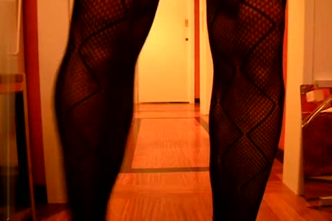 Sissy In Hotel