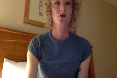 Carolyn Forest web camera Show