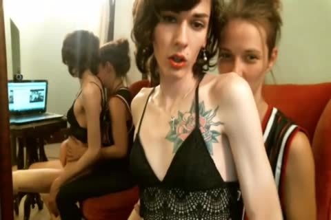 shelady And Girlfriend Play With Each Other On webcam