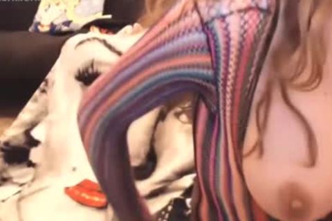 wild busty daddy ladyboy webcam - ShemaleDreamCams.Com