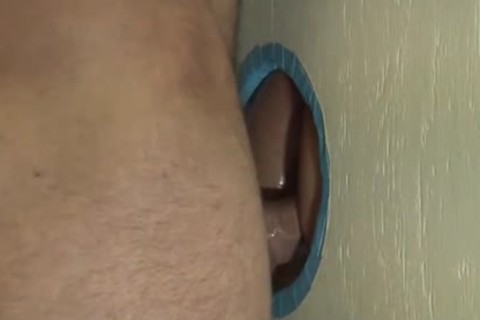 ladyboy Glory aperture Surprise (comeu A Travesti No Banheiro)