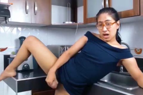 Hung lalin girl shemale Monstercock Cumming cam