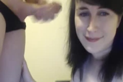 shemale girl waiting For sperm