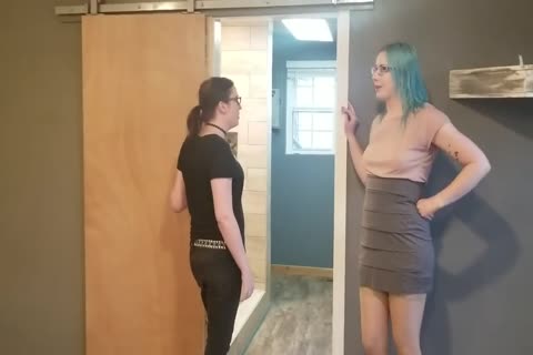 big Dicked Goth tgirl bonks Real Estate Agent Cums On Her Face And Glasses