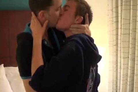 Female To Male FTM weenie Deepthroats massive shlong before Trans muff fucking