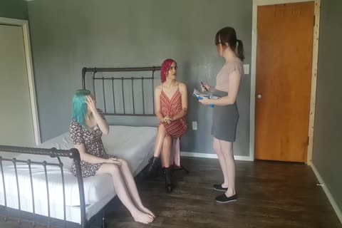 SCIATICUCKED two: Doctor Vega Treats Lux's Sciatica By Cucking Her Wife Eliza