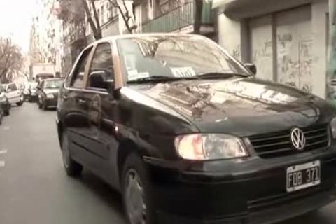 Petite tranny Marian Ferrero Sucks Boyfriend In The Backseat