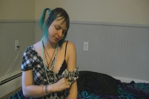 River Blue Plays With dildos