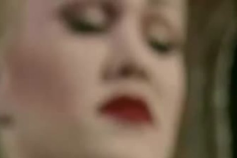 lusty beauty With Her Girlfriend Transvestite