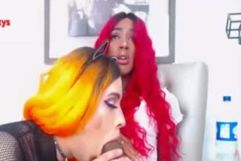 Interracial biggest 10-Pounder black tranny bonks TS friend