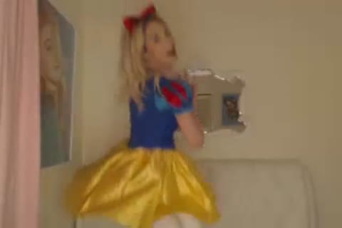 Cassie B. Lost Files-  Snow White With A knob