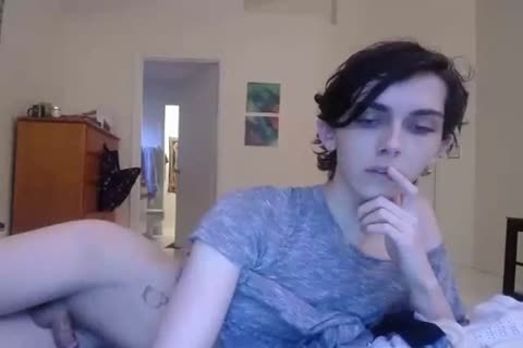 CassieReef Showing Off Her excellent Body