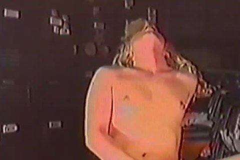 Retro CD Jerks Explodes Licks Up cum VHS