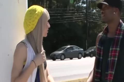 A blond amateur Trap Friendly Chat With 2 black teens