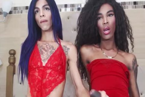 black tranny Monstercock receives Sucked
