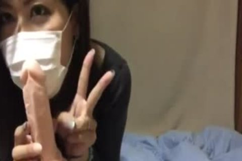 Quarantined Chinese Ladyboy Very lascivious Making Some Tokens