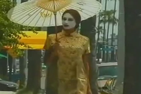 Kabuki ladyboy