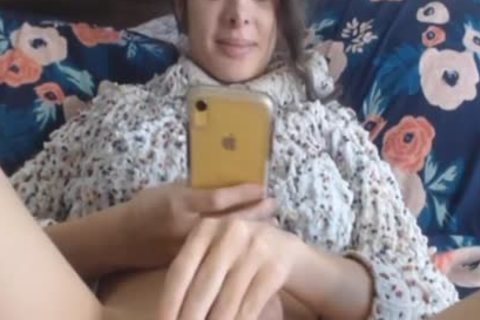 shemale Playing With Her giant dick
