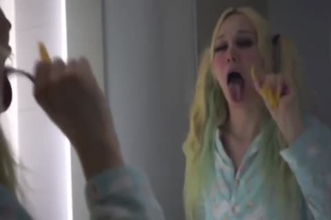 Sissy Blondelashes Facefucked