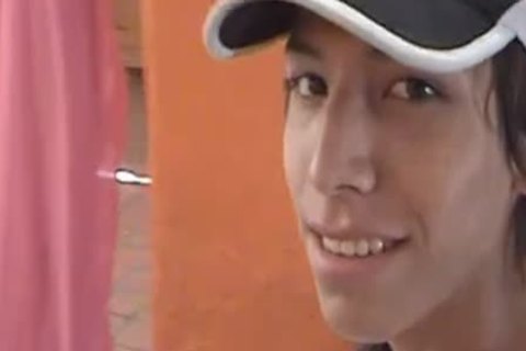 Joven Transexual Follada En Gimnasio.