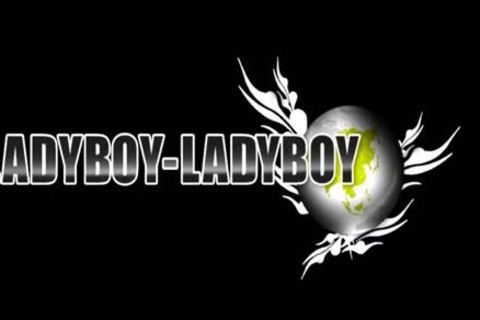 wild sexy Latex Ladyboy