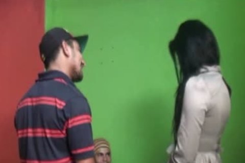 Super Dotado Come Transex E O Amigo gay Cabeleireiro Dela. ( Vídeo Completo No Xvideos Red )