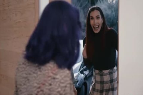 lewd TS Lets The darksome Boyfriend Of Her Sister pound Her wazoo