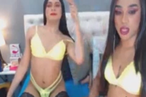 shemale couple naughty Bedroom ramrod sucking