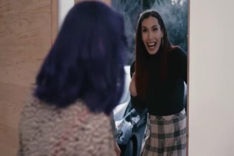 excited Ts Lets The black Boyfriend Of Her Sister fuck Her a-hole