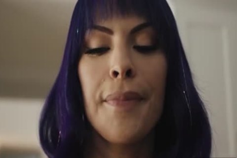 Trans cutie Foxxy Sucked Plumbers Pipe