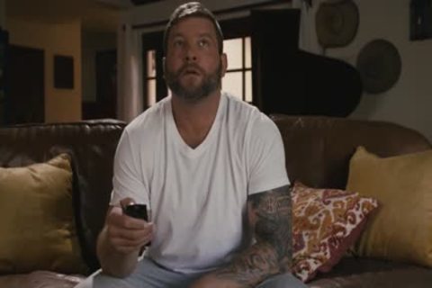 Smalltits tranny gets Massage And wazoo slammed By The Masseur