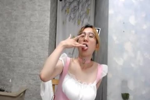 girl Hung Chinese Abby Cumming Hard On webcam