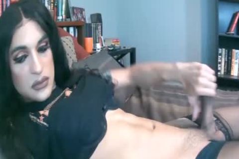 Ebony masturbation on live cam