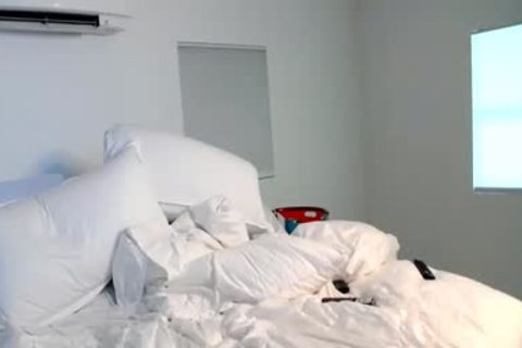 kinky t-girl sucking The dong Of A pumped up boy