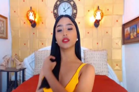 LovelyVictoria : 2nd May 2020 -Clip 1