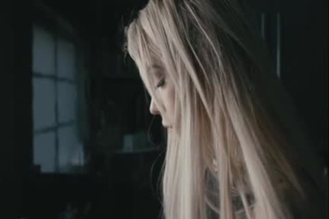 shemale Aubrey Seduces Her recent neighbour