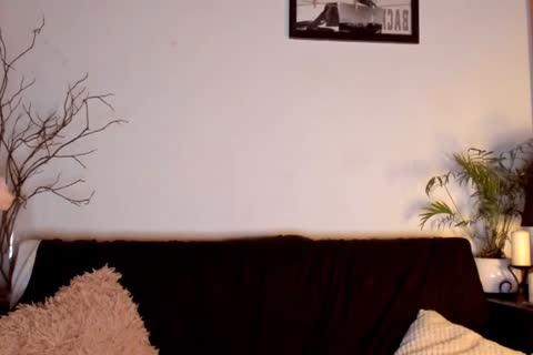 sleazy Cd Barefoot cumshot