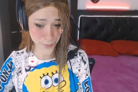 A yummy Femboi Preforming For u