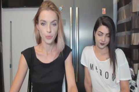 Senzuallips lady-man cam