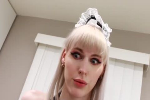 sleazy Tbabe Lianna Lawson Riding 10-Pounder And Doused In cream