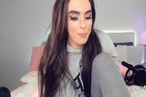 Sierradiamond webcam ladyboy