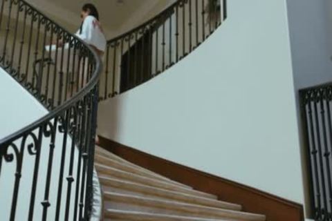 lady-man Stepdaughter Gives Her Stepdad A Morning Sex