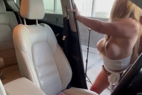 stunning TS Takes BBC bare In Public