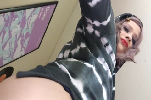 pretty Little Trap ass Training