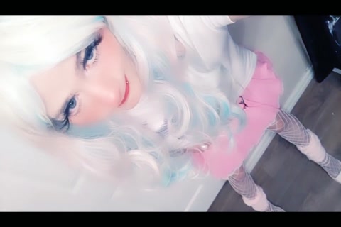 Sissy Bimbo Snowbunny PMV