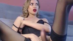 slim Colombian shelady In black underware And nylons Tugs Her large penis